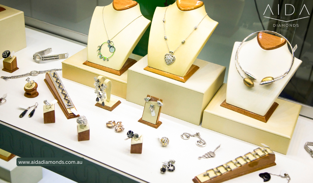 How to Choose the Right Jewellery Store for Your Unique Style?