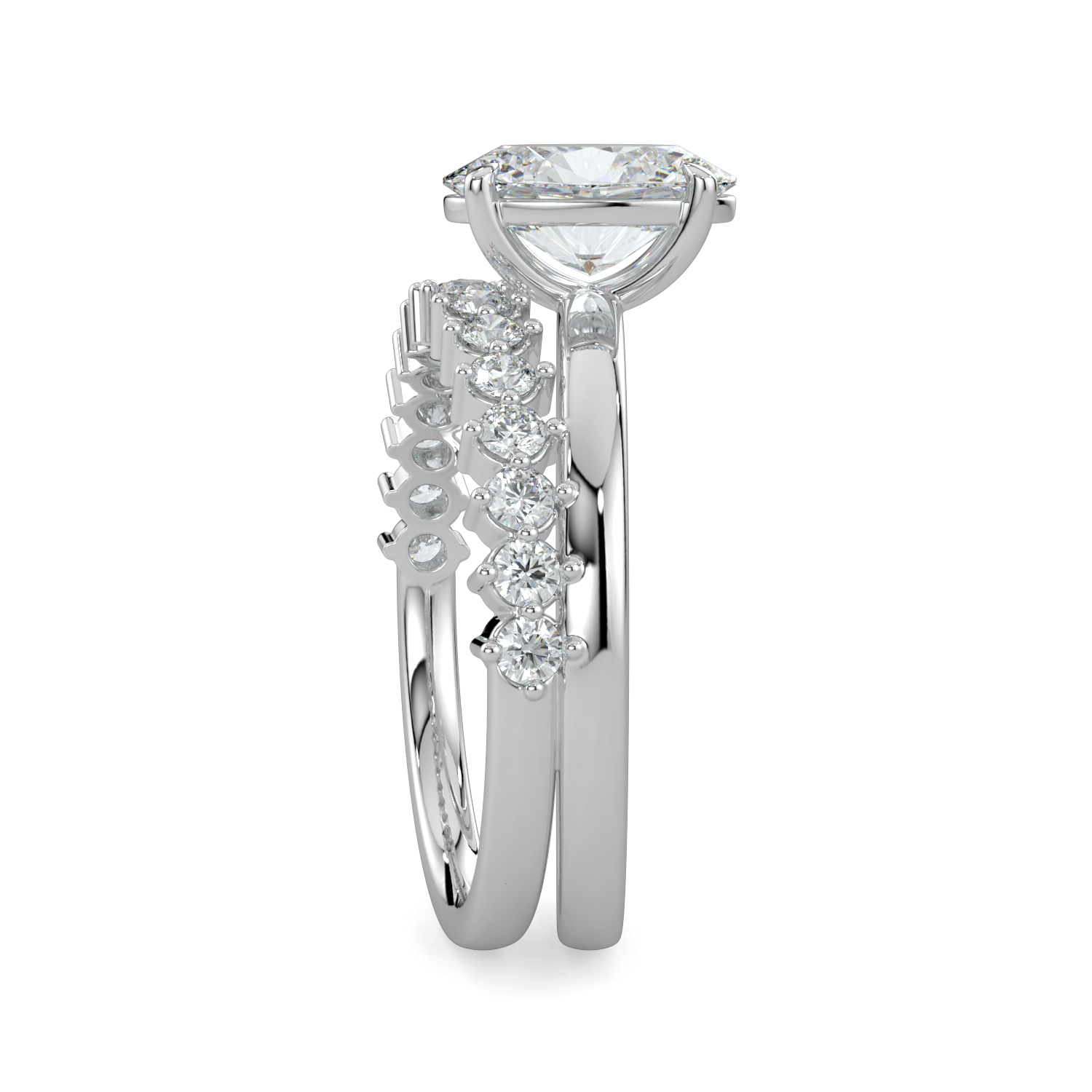 Frida Oval Moissanite