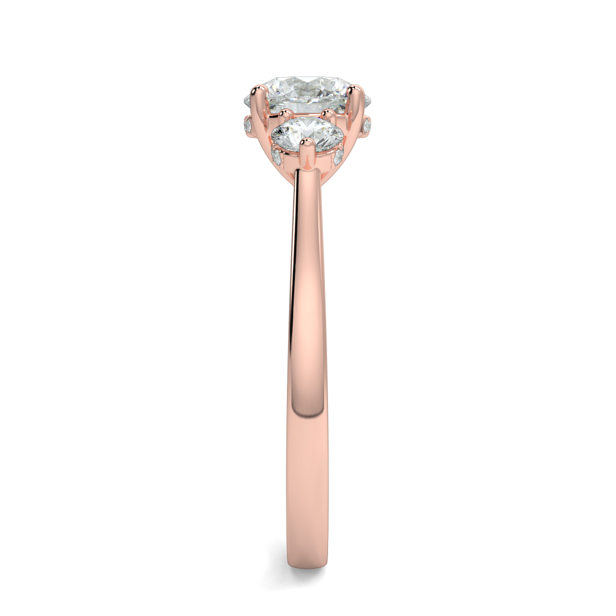 Hera Round Moissanite