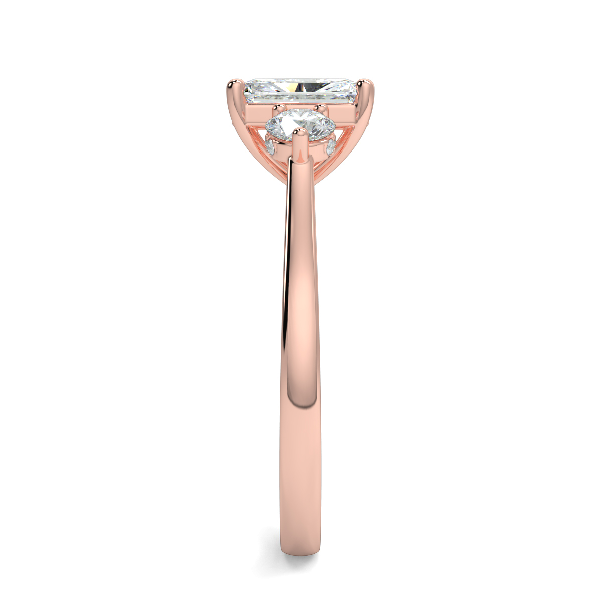 Hera Radiant Moissanite