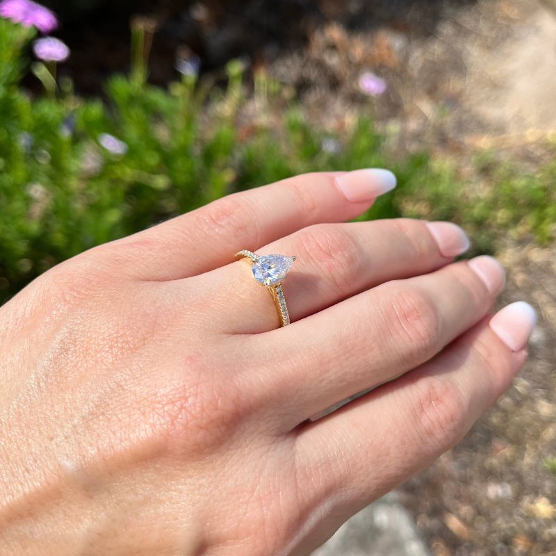 Iris Pear Lab-Grown Diamonds